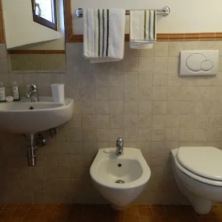 Hotel Visitarcevia 3*