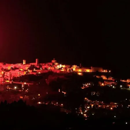 Visitarcevia 3*